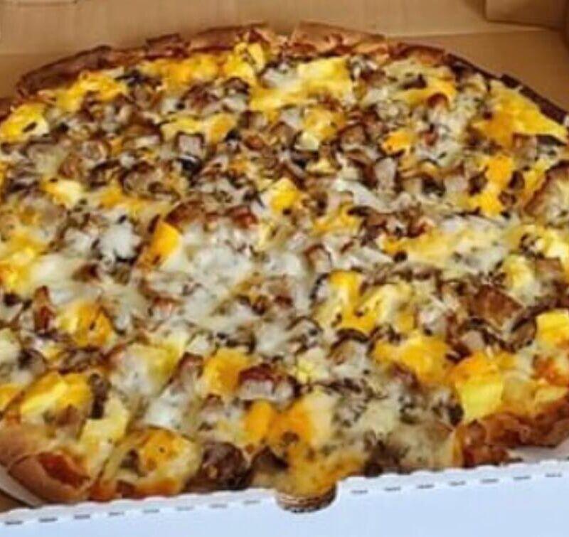 Breakfast Pizza